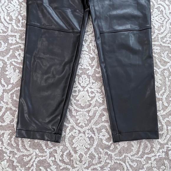 Abercrombie & Fitch Faux Leather Pant - Picture 3 of 12